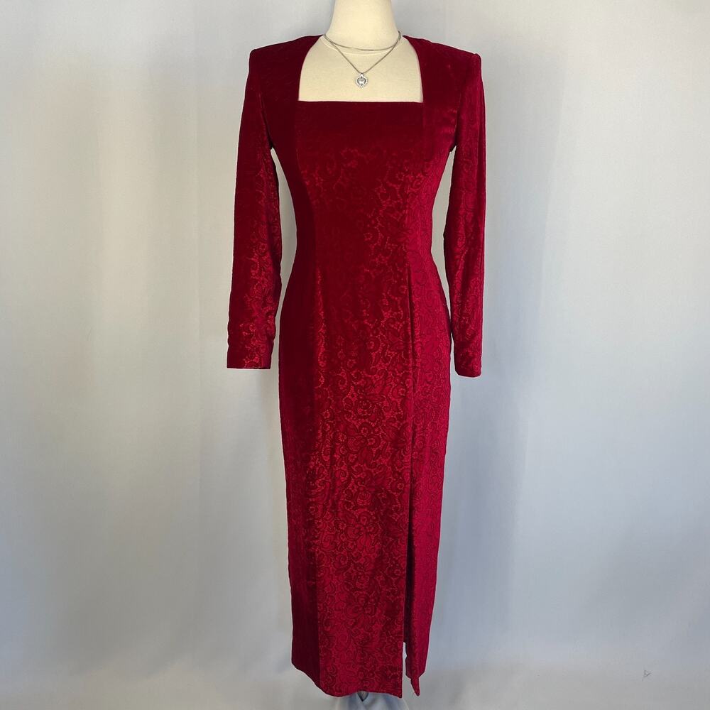 Oleg Cassini Black Tie Dress Size 4 Red Velvet Formal Cocktail Renaissance Vtg